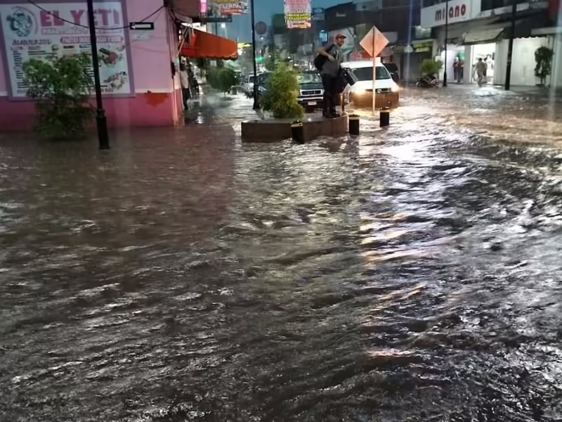 Inundaciones en Apatzingán por trombaes en Apatzingán por tromba