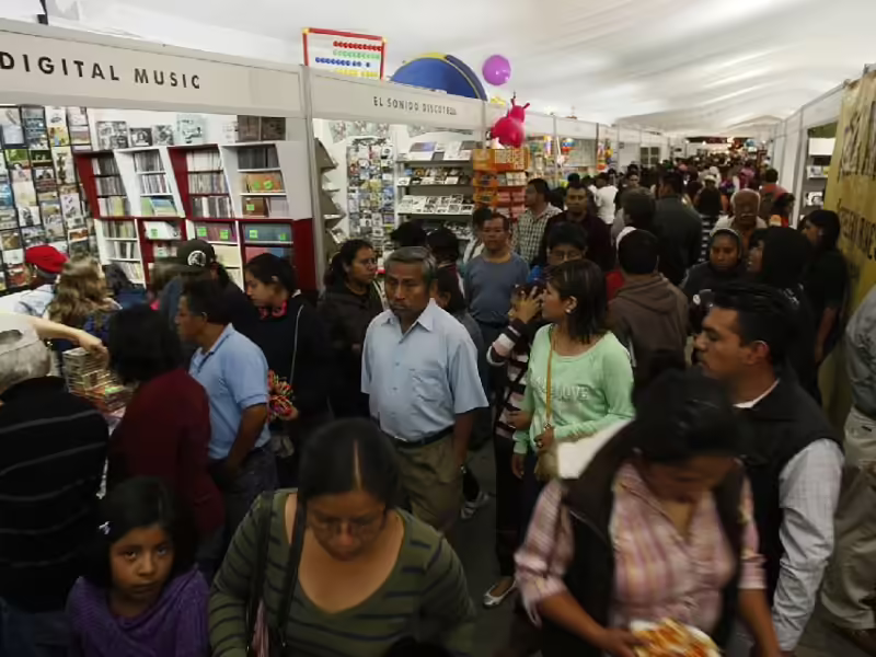 Mariana Enríquez y Eleen Myles visitarán la Feria Internacional del Libro de Oaxaca