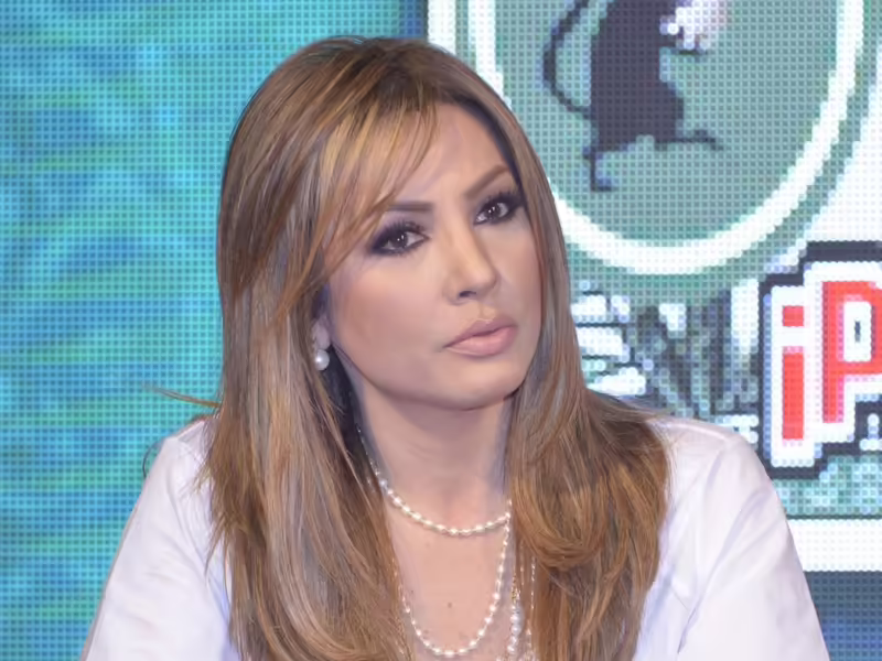 Paty Navidad exige disculpa pública a Sabine Moussier