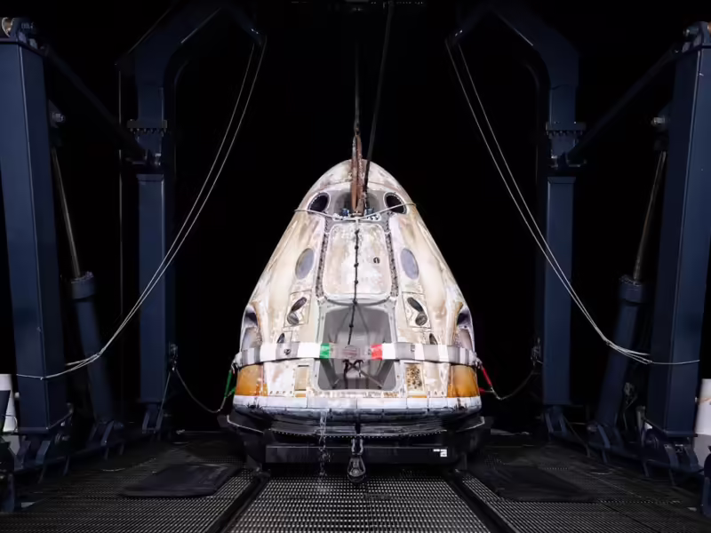 Tripulación de Polaris Dawn regresa a la Tierra tras caminata espacial comercial