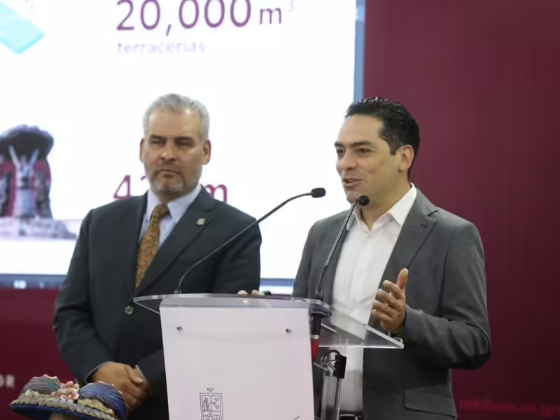Puente de Villas del Pedregal alcanza un 67% de avance: Bedolla