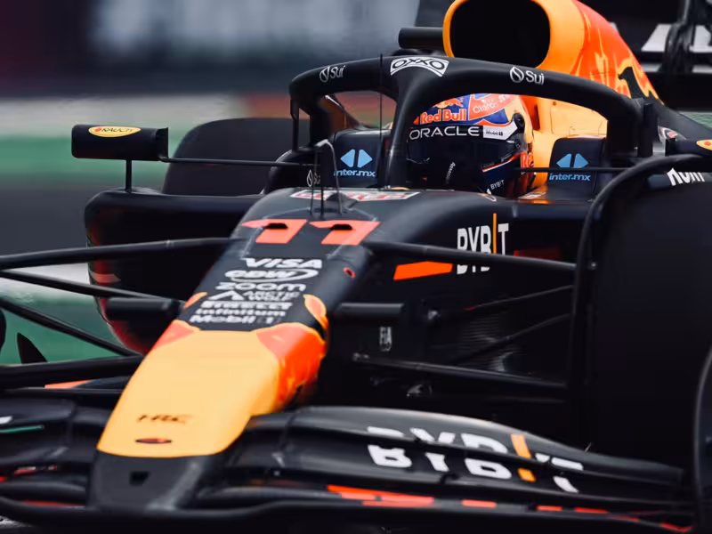 Checo repite pesadilla y Brad Pitt desata el furor en el GP de México