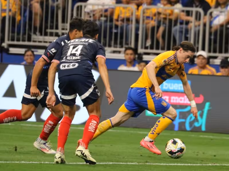 Clásico Regio Tigres vs Monterrey