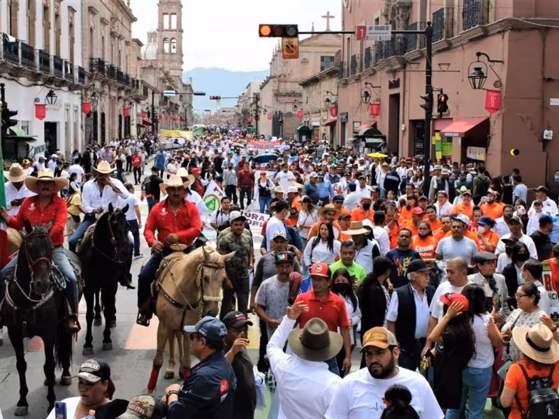 Este martes, marcha tradicional de galleros, taurinos y jaripeyeros en Morelia