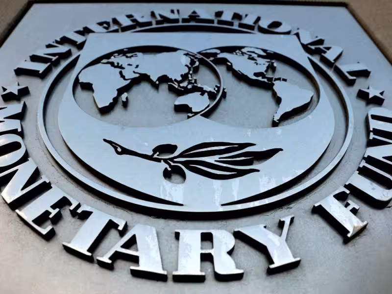 FMI advierte frenazo económico en México y rebaja crecimiento en 2024 y 2025