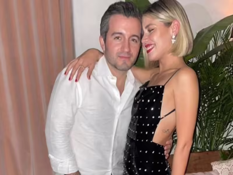 Michelle Salas celebra su primer aniversario de bodas y Stephanie Salas envía amorosa felicitación