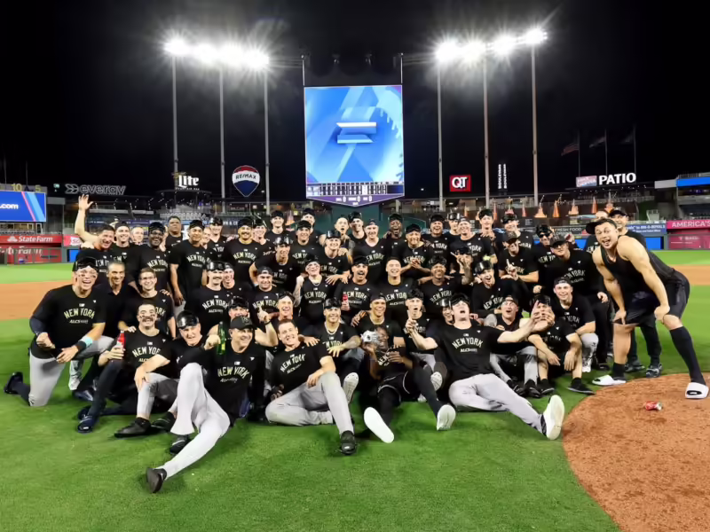 Yankees de Nueva York avanzan a la Serie de Campeonato de la Liga Americana