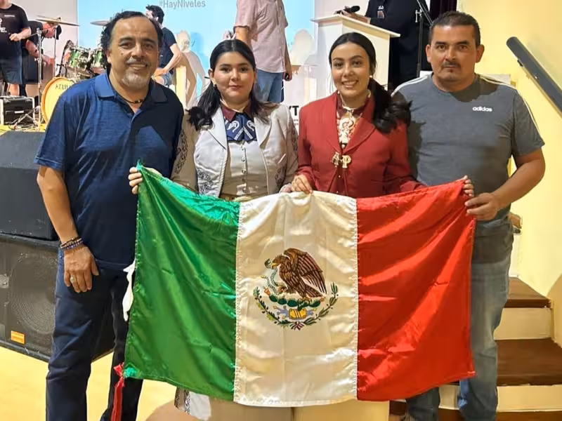 alumnas Cecytem triunfo en Infomatrix