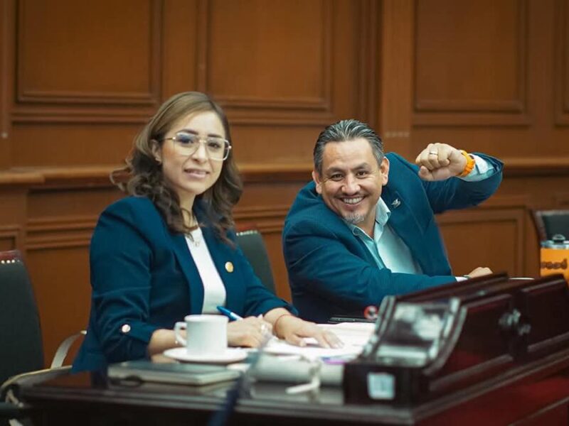derechos de las mujeres víctor manríquez