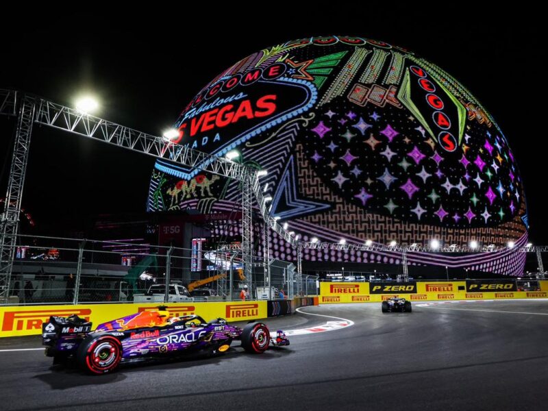 GP Las Vegas 2024 Russell con la Pole Position