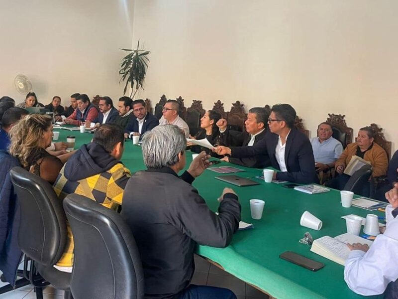 Hay esperanza para eventuales de Michoacán; CNTE pidió listados para posible regularización de maestros