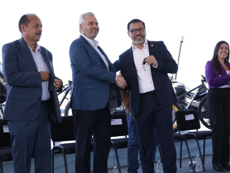 Con entrega de patrullas se refuerza seguridad en Michoacán; van 617 unidades: Bedolla
