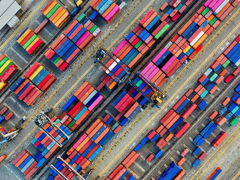 México registra superávit comercial de 371 mdd en octubre