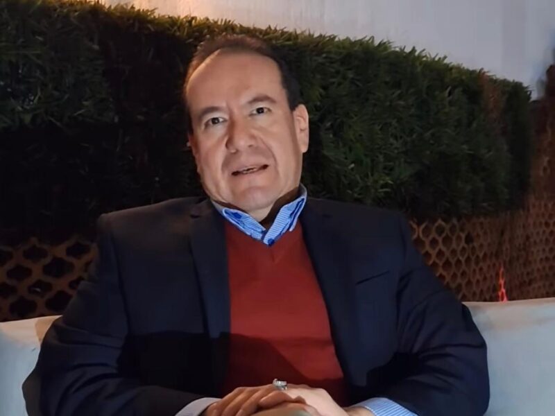 Raúl Carrera deja de ser abogado de la UMSNH