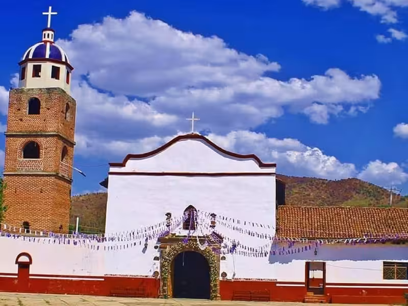Se suma CNTE a exigencia de justicia para maestra de Chilchota, Michoacán