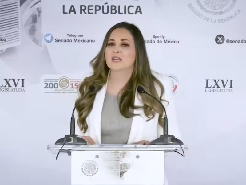 Senadora Cynthia López Castro renuncia al PRI: Se suma a Morena