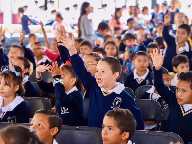 SEP: de cuántos días será el puente escolar de noviembre 2024