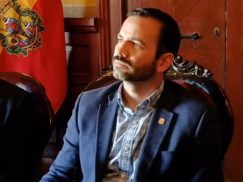 Unos 3,500 bares en Morelia presentan adeudos de 29 mdp por licencias