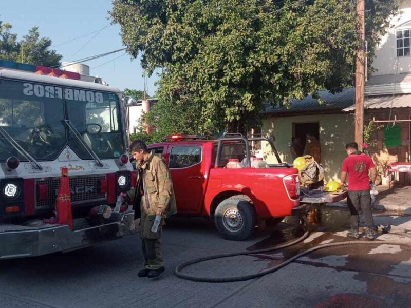 Apatzingán incendio en colonia El Varillero