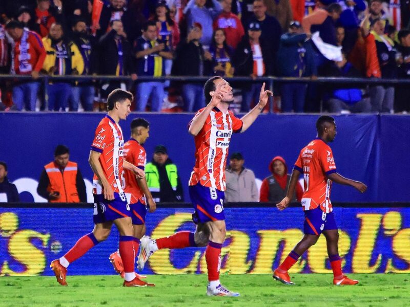 San Luis sueña con la final y vence a Rayados