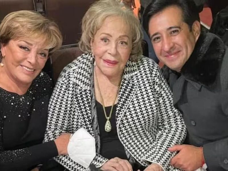 Silvia Pinal edad y cuadro de Diego Rivera