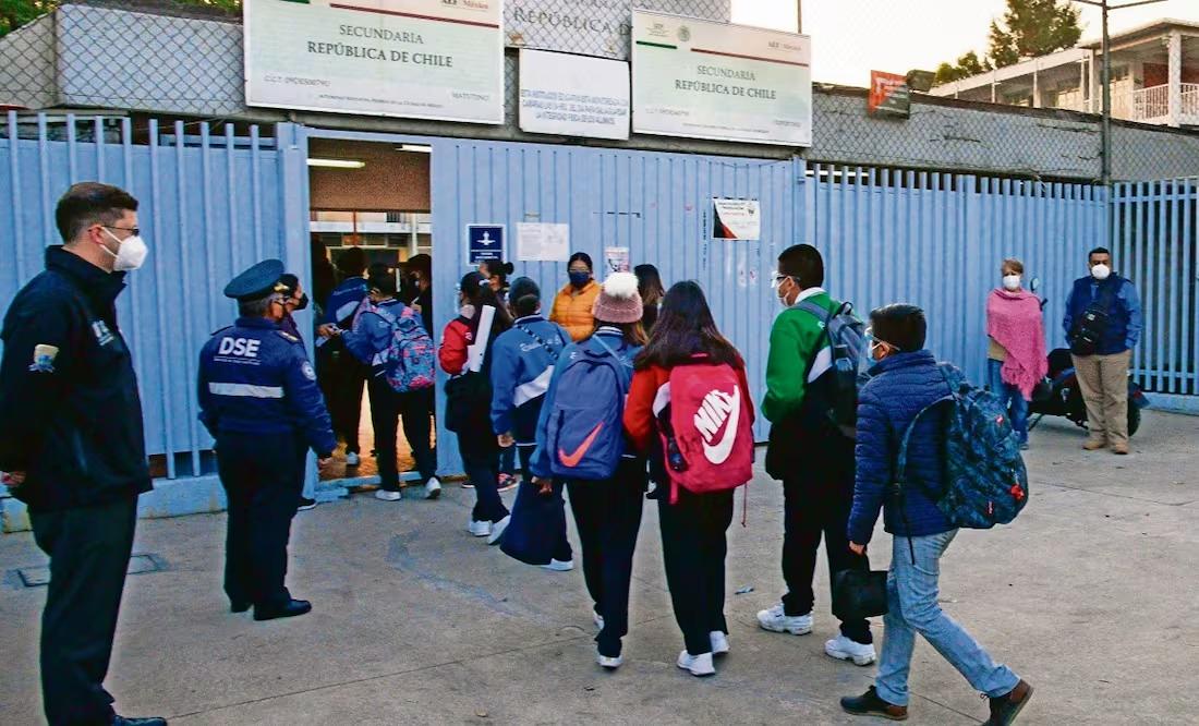 Calendario Escolar 2025 Suspensiones oficiales y puentes