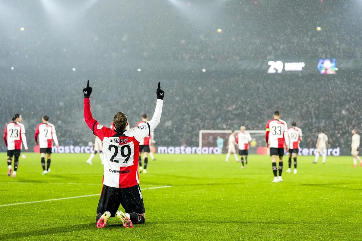 Feyenoord vence 3-0 al Bayern Munich en Champions League