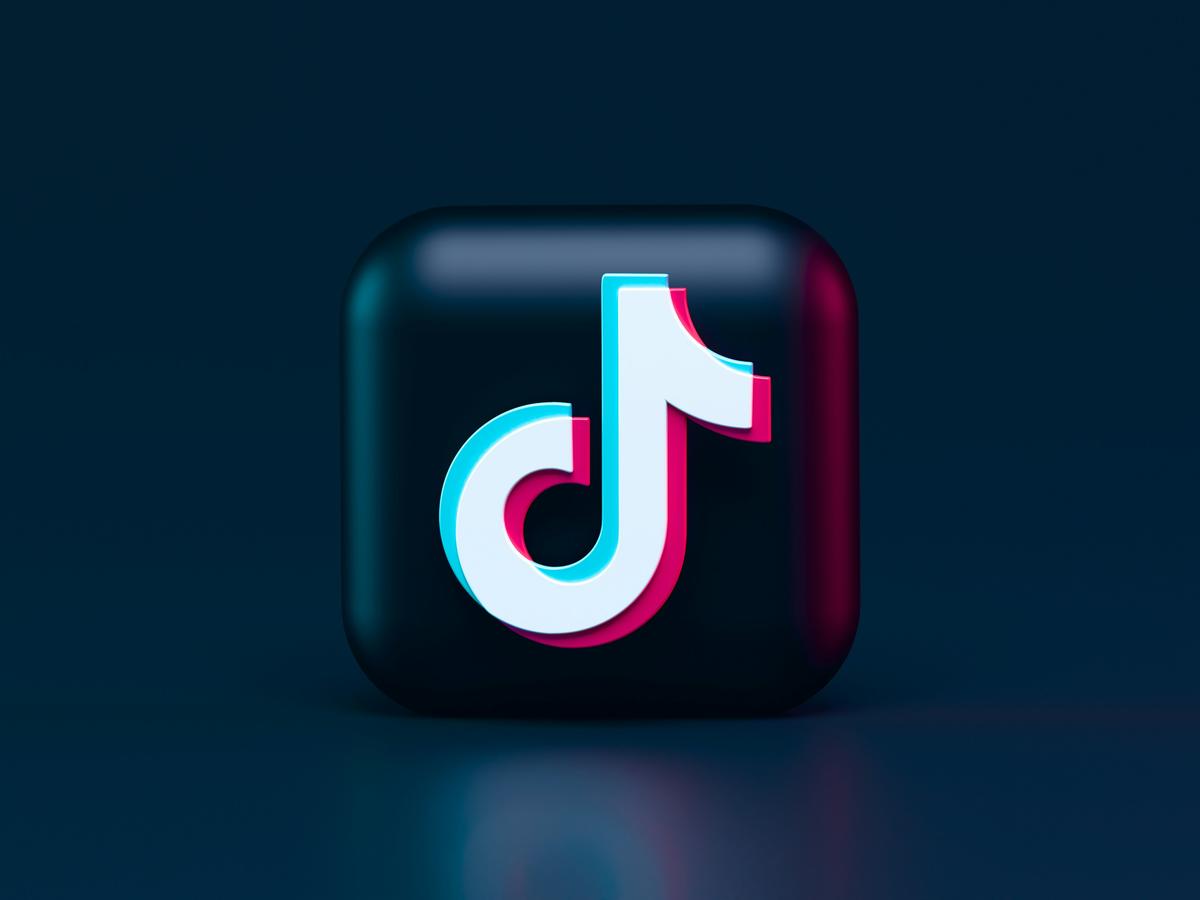 Funcionarios chinos consideran la venta de TikTok a Musk