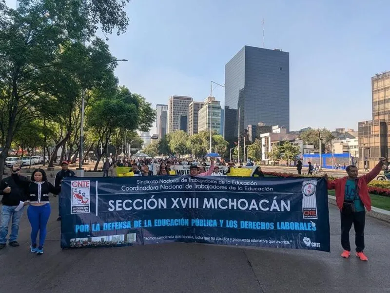 “Alerta máxima” declara la CNTE tras iniciativa de reforma a Ley del ISSSTE