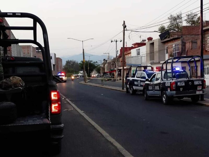 Asesinan 2 hombres a balazos en la colonia Revolución de Zamora
