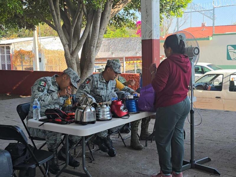 Ejército Mexicano y GN realizan labor social en Cuitzeo