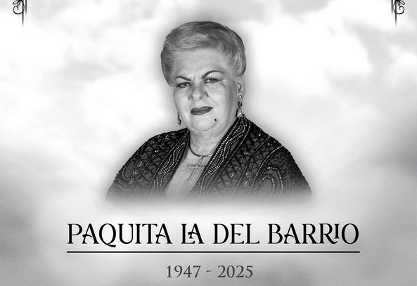 Fans rinden homenaje a Paquita la del Barrio con sus cenizas en Garibaldi