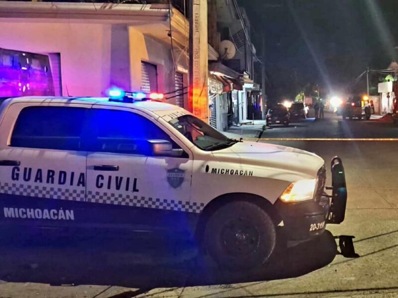 Hombre es asesinado a balazos en el Barrio de San Miguel, en Uruapan