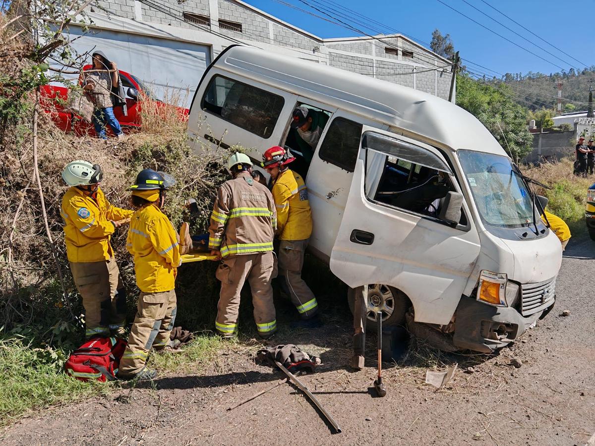Accidente en la Morelia-Pátzcuaro; deja 3 jornaleros heridos