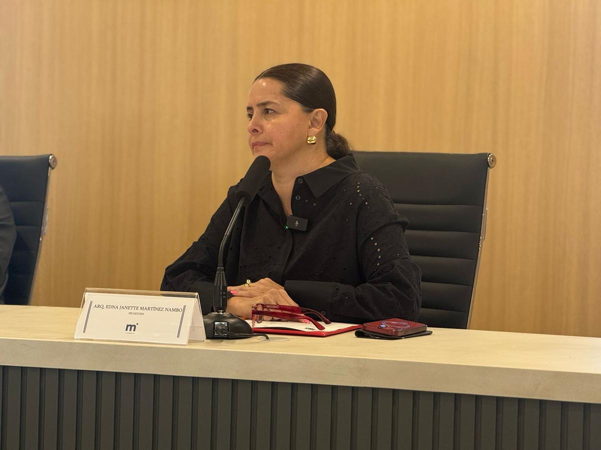 Arrastra Morelia deuda de 1,165 mdp con proveedores y contratistas: Regidora