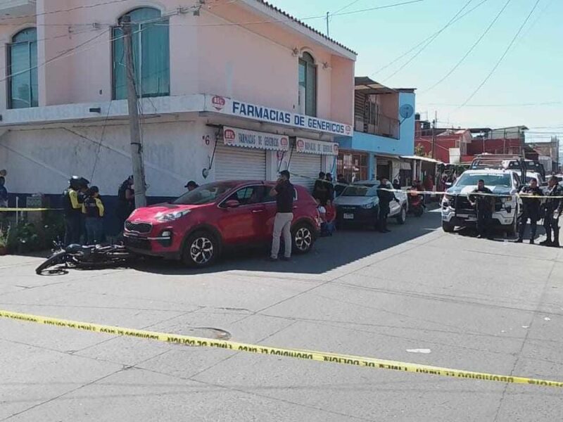 Asesinan a un hombre en Uruapan a bordo de su camioneta
