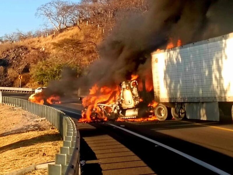 Ataque a Guardia Nacional en Tanhuato deja heridos y caos vial