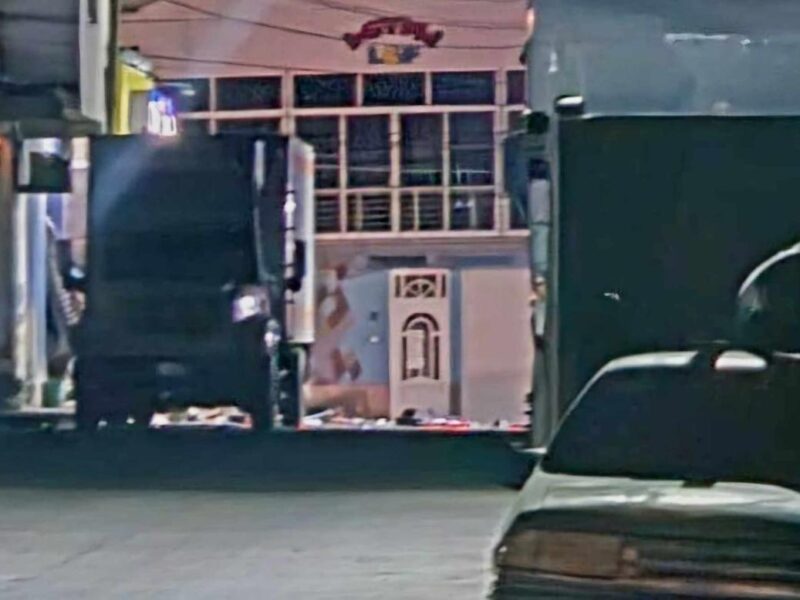 balacera en San Juan Nuevo deja una mujer abatida y tres heridos
