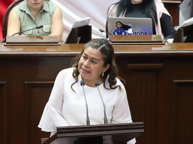Belinda Iturbide presenta iniciativa para regular la IA 1
