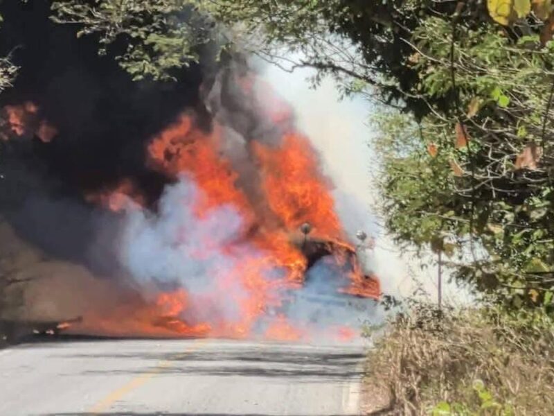Bloqueos y enfrentamientos al Sur de Jalisco 4