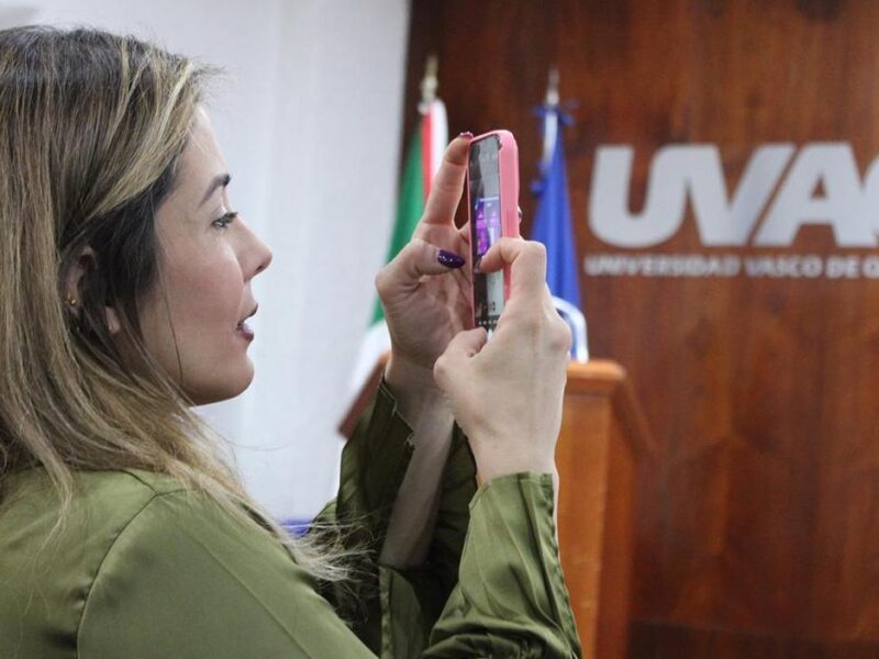 Brissa Arroyo propone dictaminar Ley para castigar contenido sexual con IA