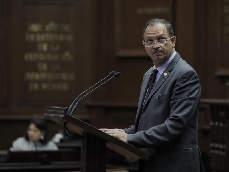 David Martínez Propone Reforma Ley Agua Michoacán