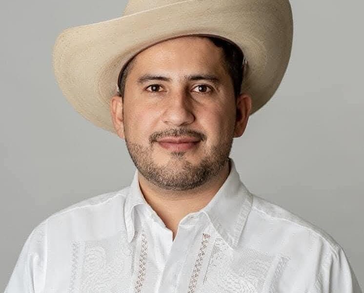 Denuncia periodista de Uruapan hostigamiento del alcalde Carlos Manzo