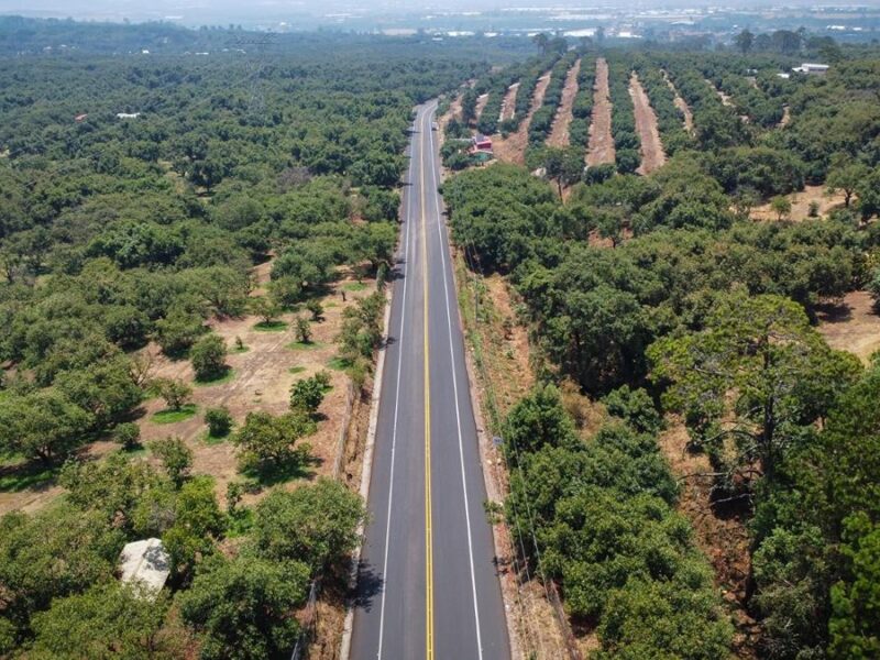 Destaca SCOP rehabilitación del 50% de la red carretera de Michoacán