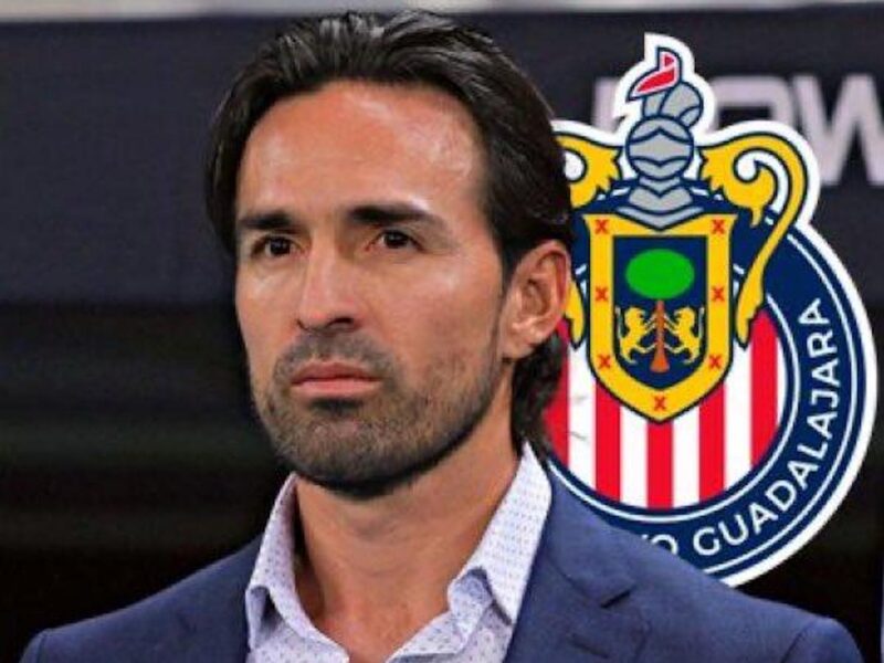 DT de Chivas, Gerardo Espinoza inicia con tres Clásicos en puerta 1