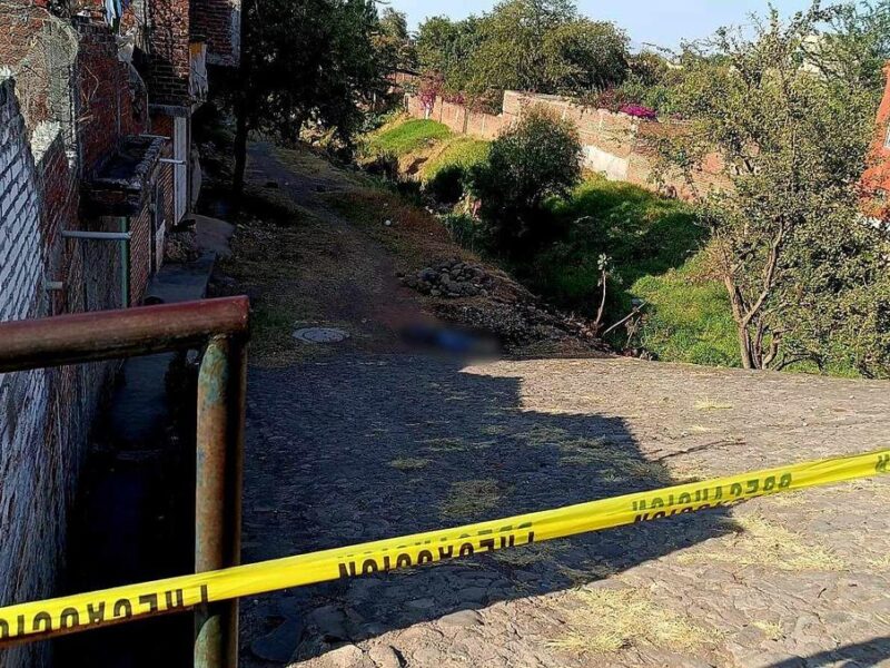 Hombre es asesinado con varios disparos en la cabeza, en Jacona