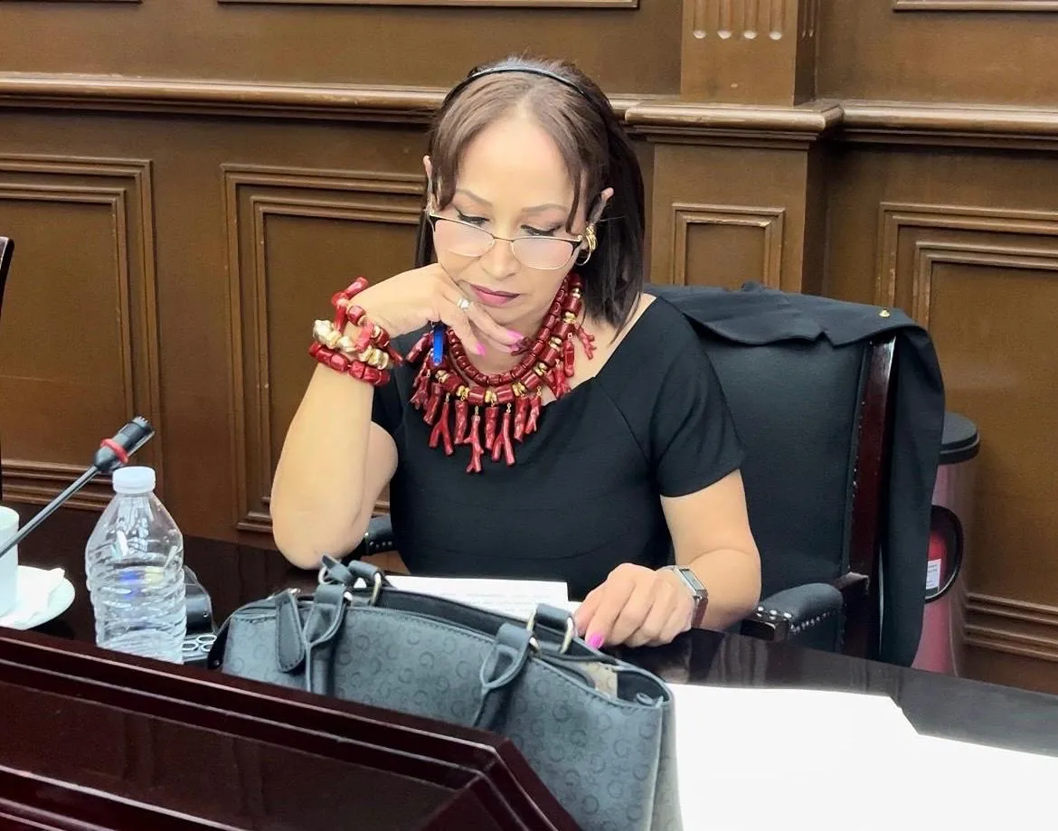 Itzé Camacho busca que preguntas sobre maternidad o matrimonio sean reconocidas como violencia laboral