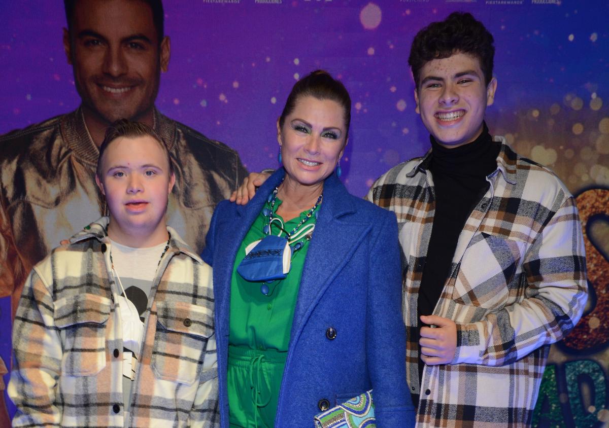 Leticia Calderón revela que ya habló del uso del condón con sus hijos tras ausencia de Juan Collado como padre