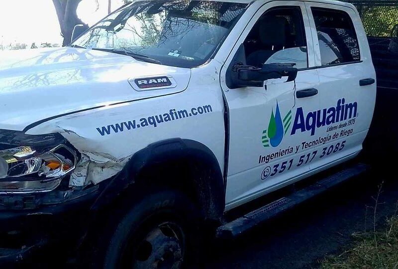 Motociclista muere tras choque contra camioneta en la carretera a Ario de Rayón