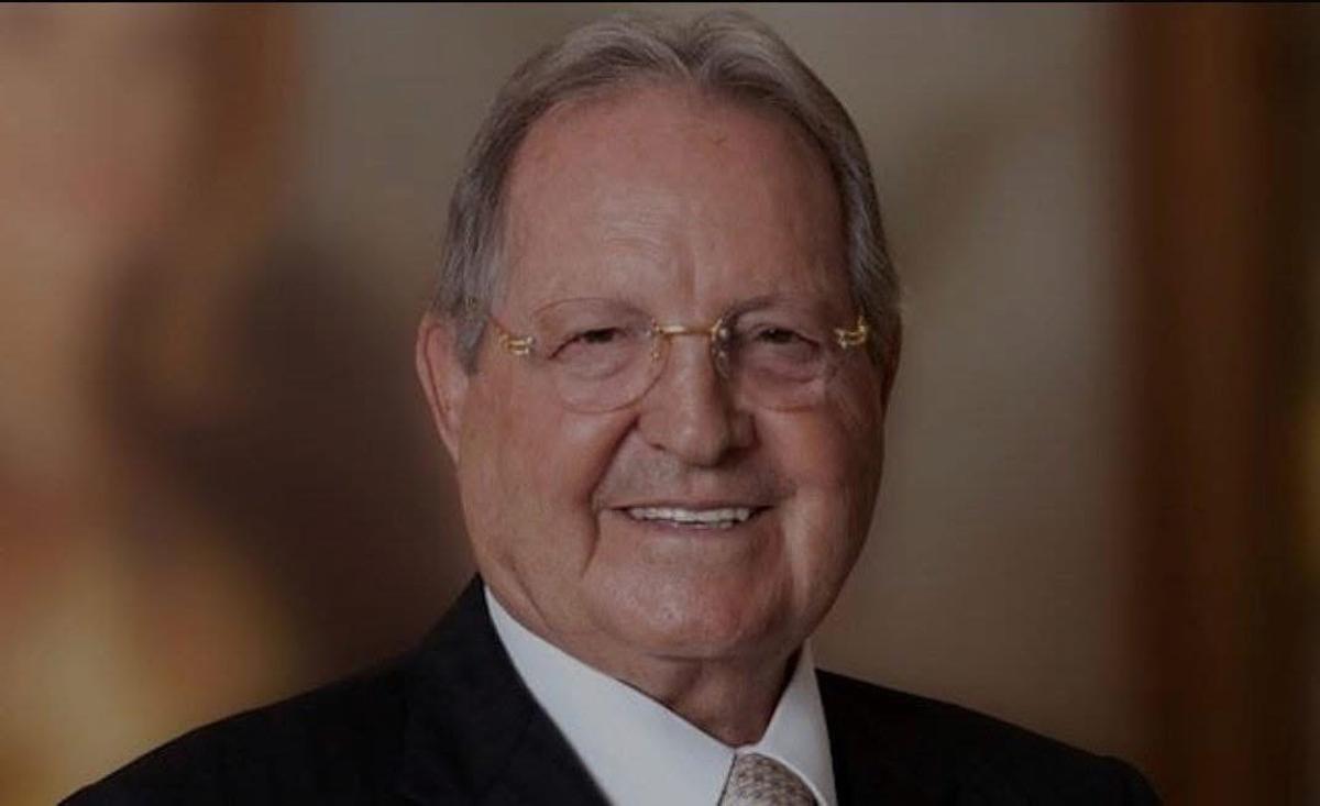 Muere Olegario Vázquez Raña: El Legado de un empresario visionario en México